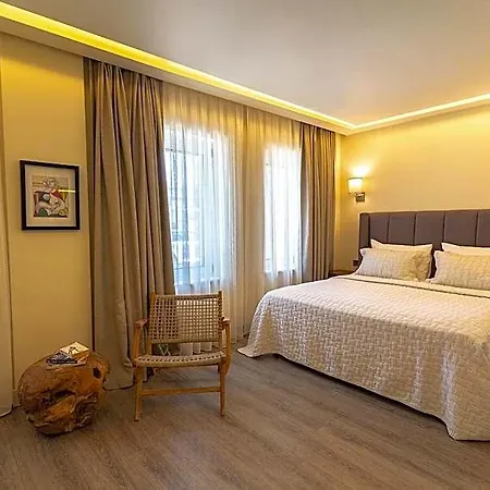 ホテル Casa Luna - Adult Only 3*